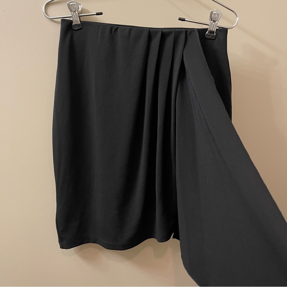 NBD Revolve Ciaran Faux Wrap Drape Front Elastic Waist Mini Skirt black small - Picture 6 of 9